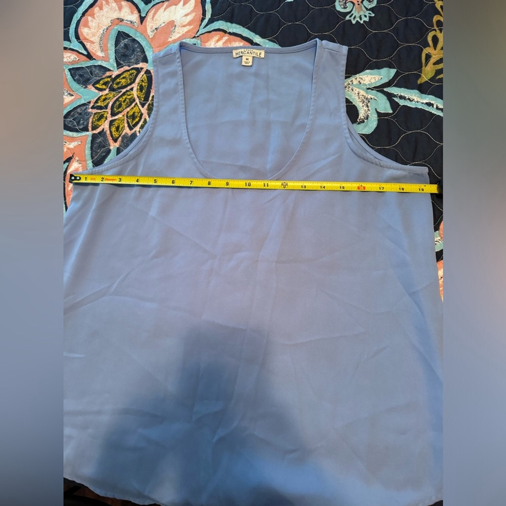 ☔️ J. Crew Tank Top - Picture 6 of 7